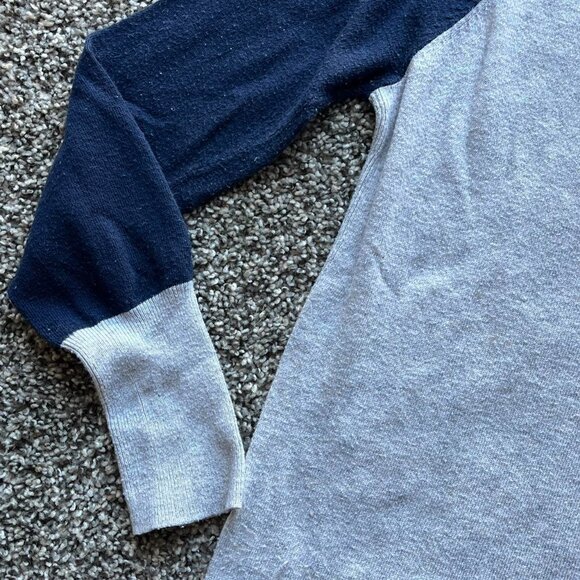 Blue White 41 Hawthorn Mens Medium Sweater, Capsule Wardrobe Piece - Picture 4 of 7